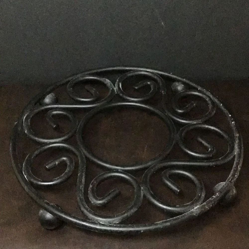Trivet scroll collection by home basics